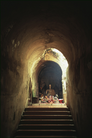Wat Umont, Chinag Mai, Thailand